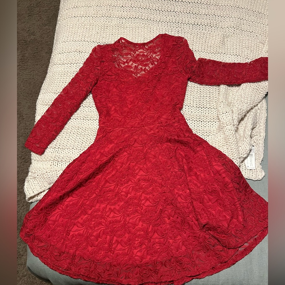 Soprano red 3/4 length sleeve dress.